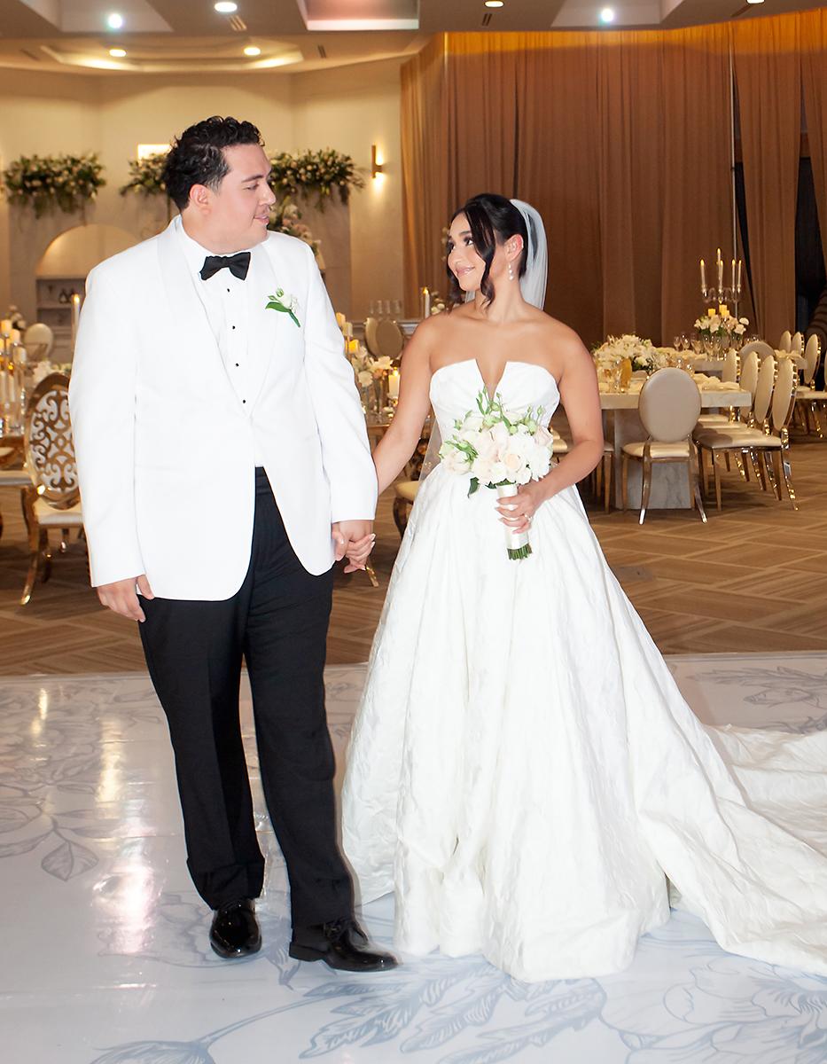 Los novios Héctor y Lauren.