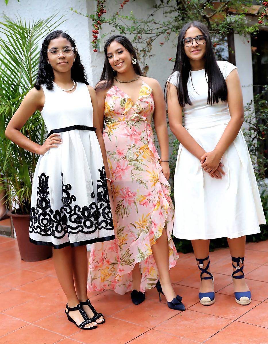 Alejandra Reyes, Valentina Amaya y Blanca Amaya