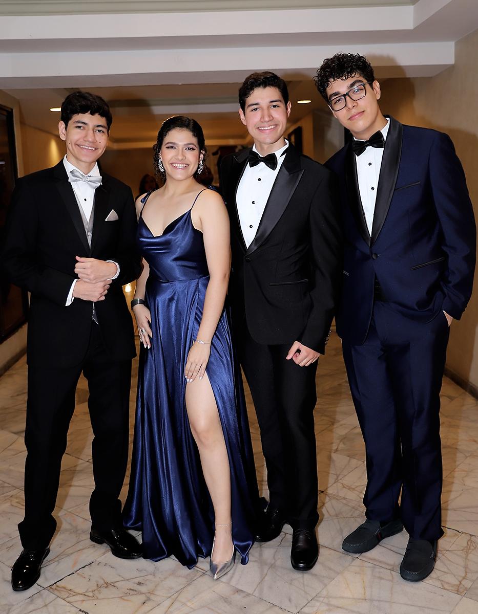 Fiesta de la prom 2024 de Antares y Aldebarán