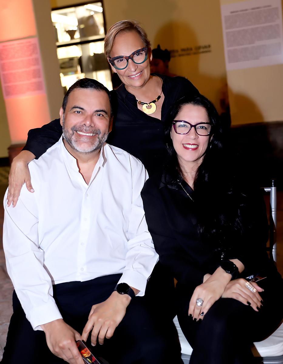 Roger Morazán, Eva Carolina Gómez y Marielos Barahona.