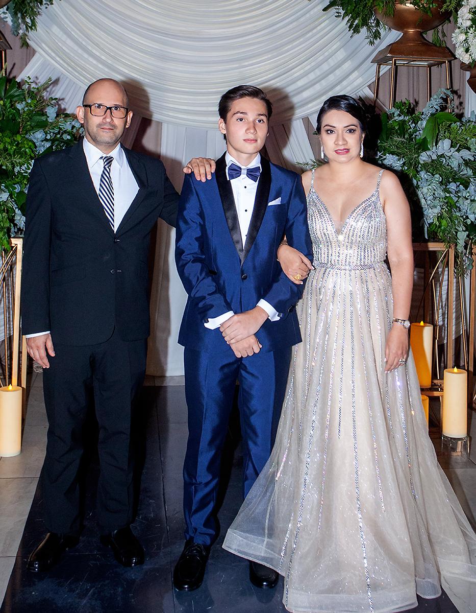 Desfile padres e hijos de la prom 2025 de Santa María del Valle