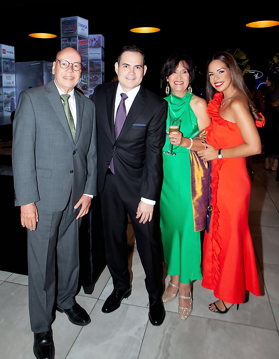 Los invitados a la gala por los 100 años de Grupo Flores