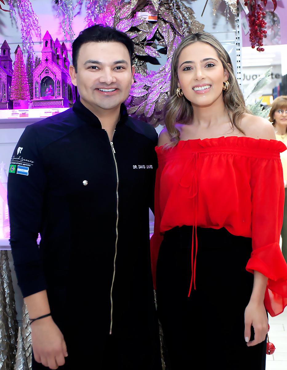 David Linares y Mireya Larach.