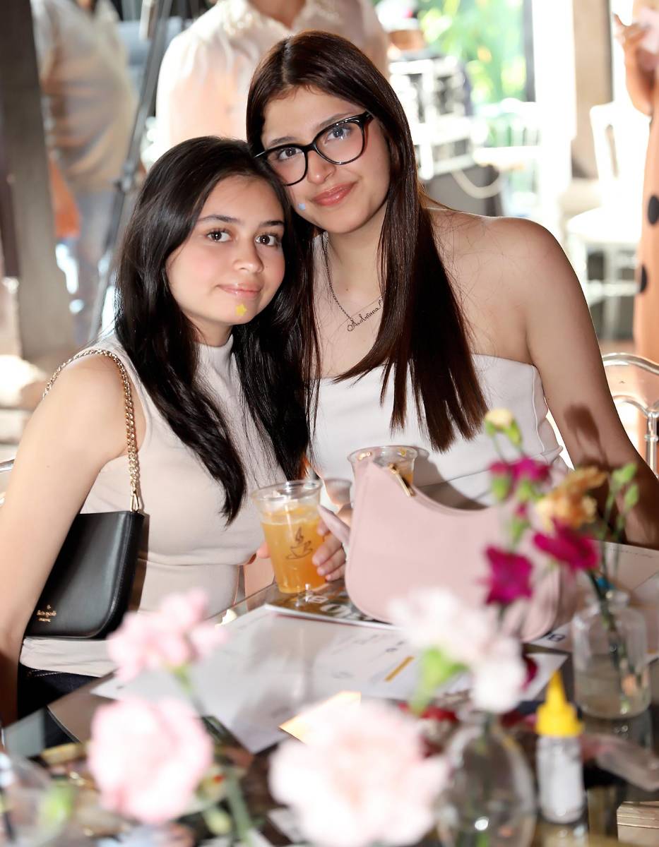 Valeria Ponce y Adriana Tomé.
