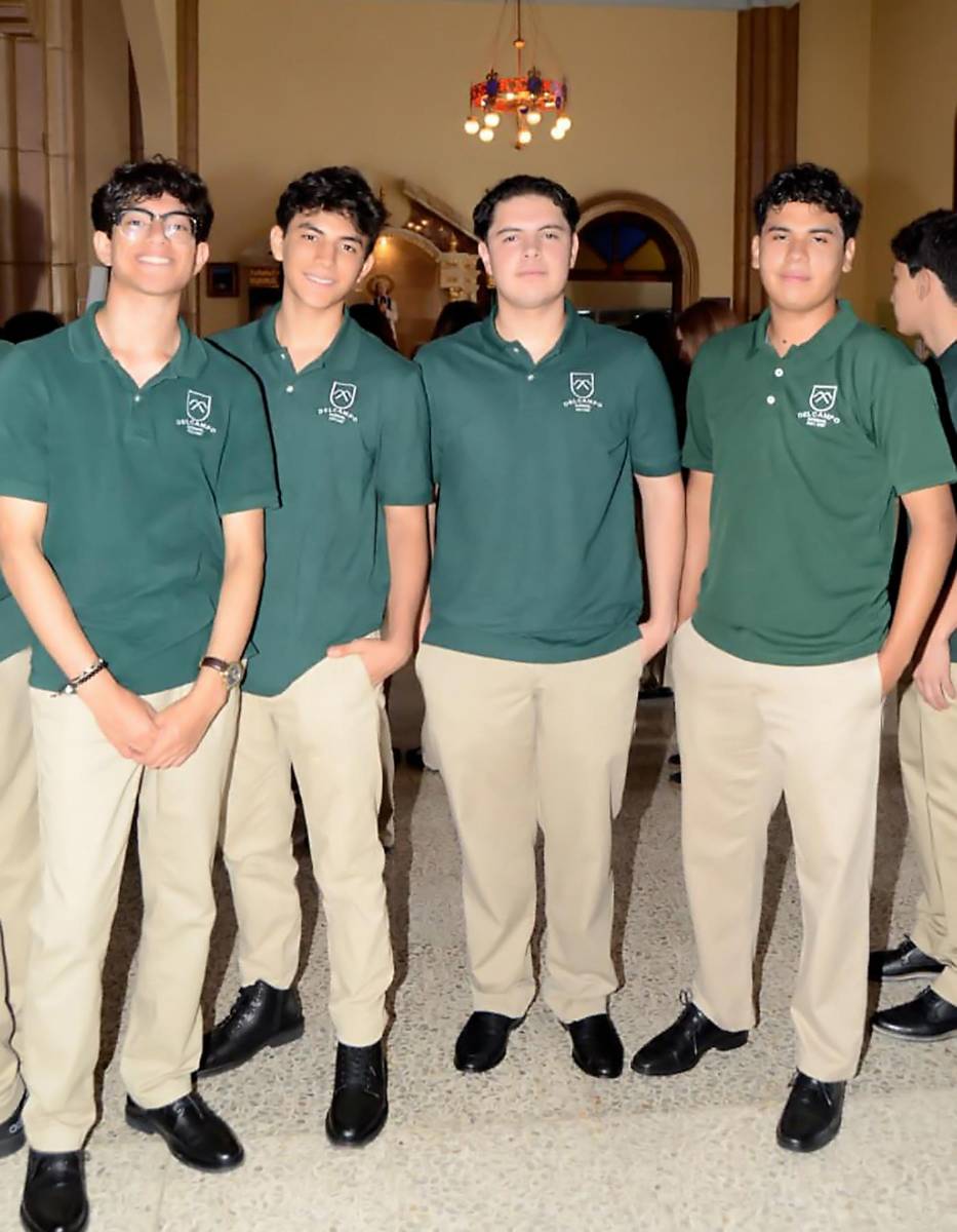 Oscar Salgado, Ian Paolo, Víctor Cobos y Oscar García