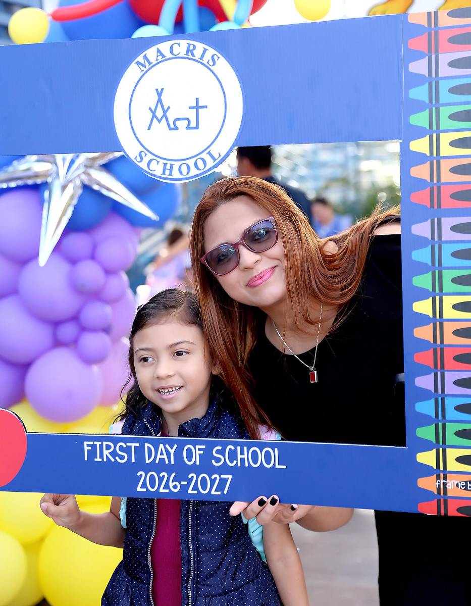 First Day of First Grade de Macris School