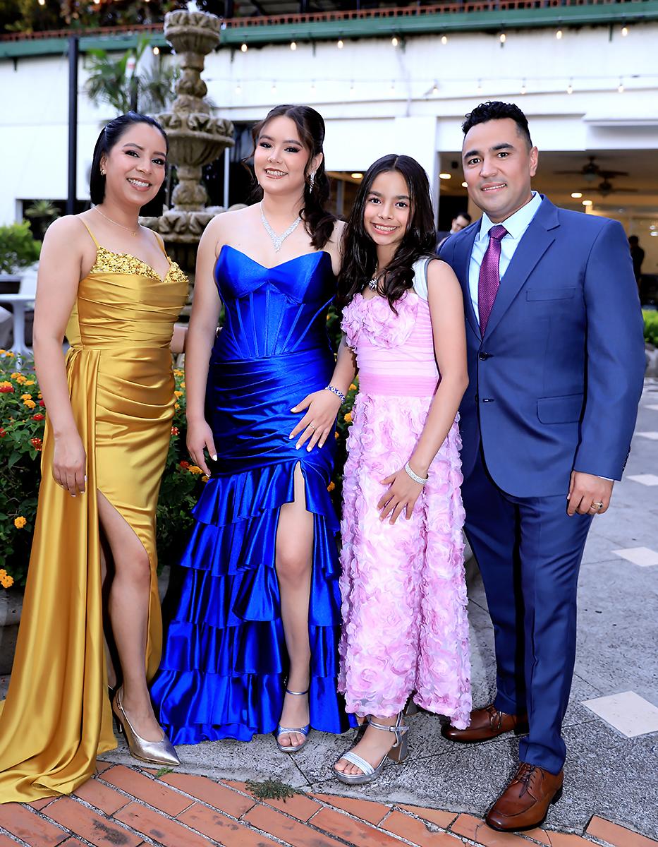 Invitados a la prom 2025 de la International School of Tegucigalpa
