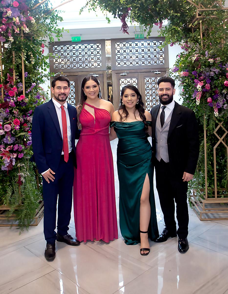 Pablo Mejía, Stephanie Velásquez, Rebeca Cortés y Julio Paz.