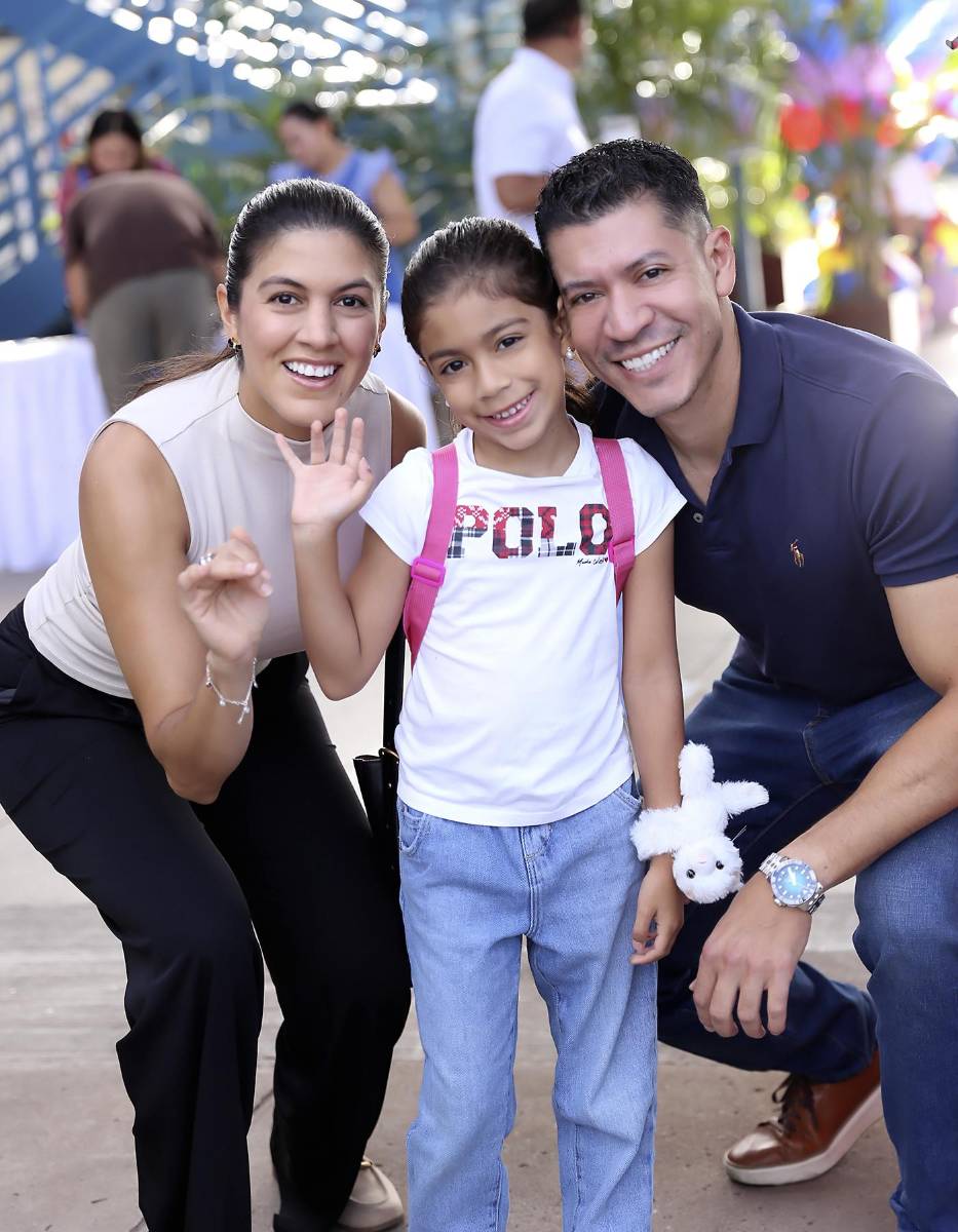 First Day of First Grade de Macris School