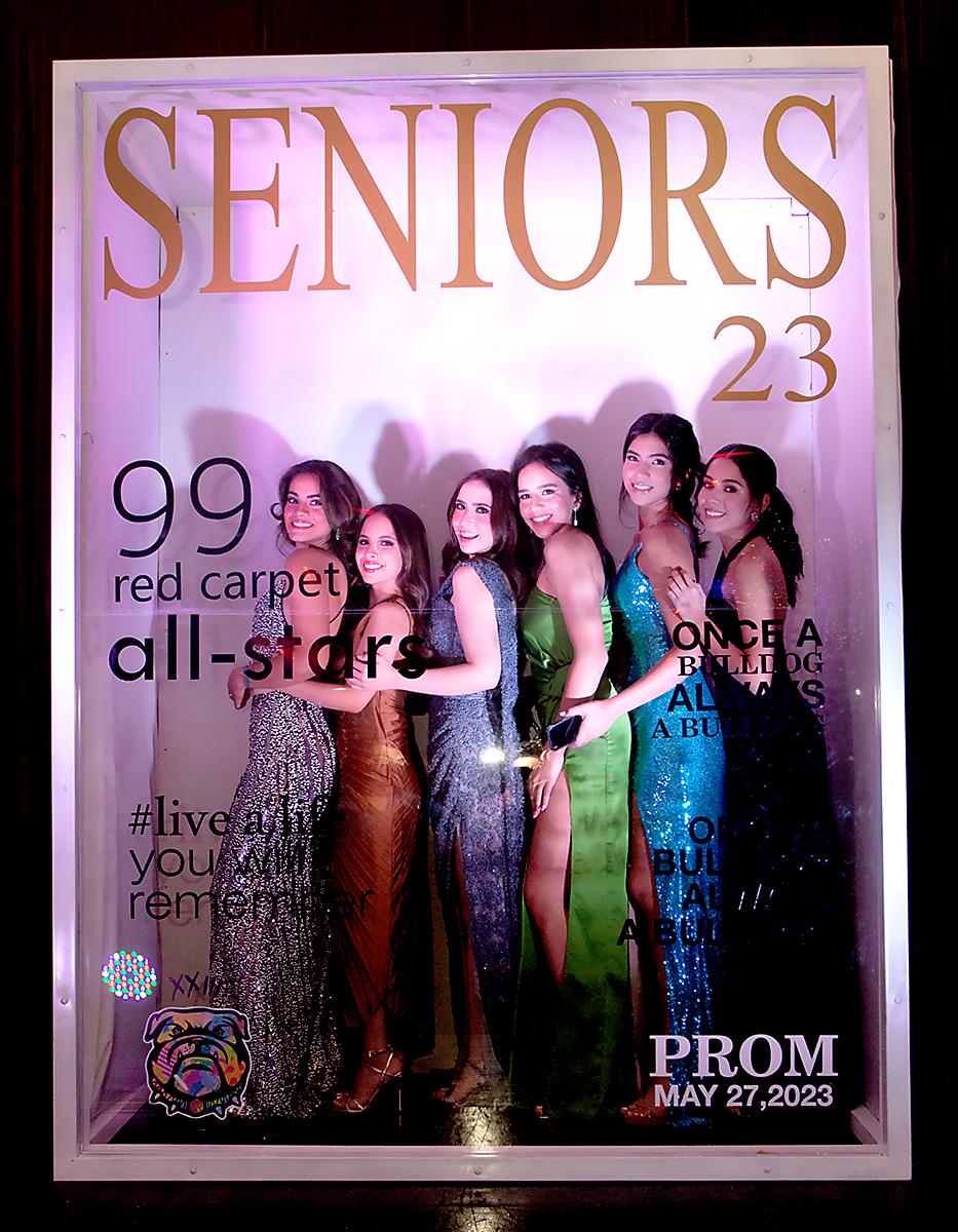 Gloria Peña, Nathalie Morales, Isabella Buezo, Vanessa Gómez, Jael Mass e Irenea Chavarría
