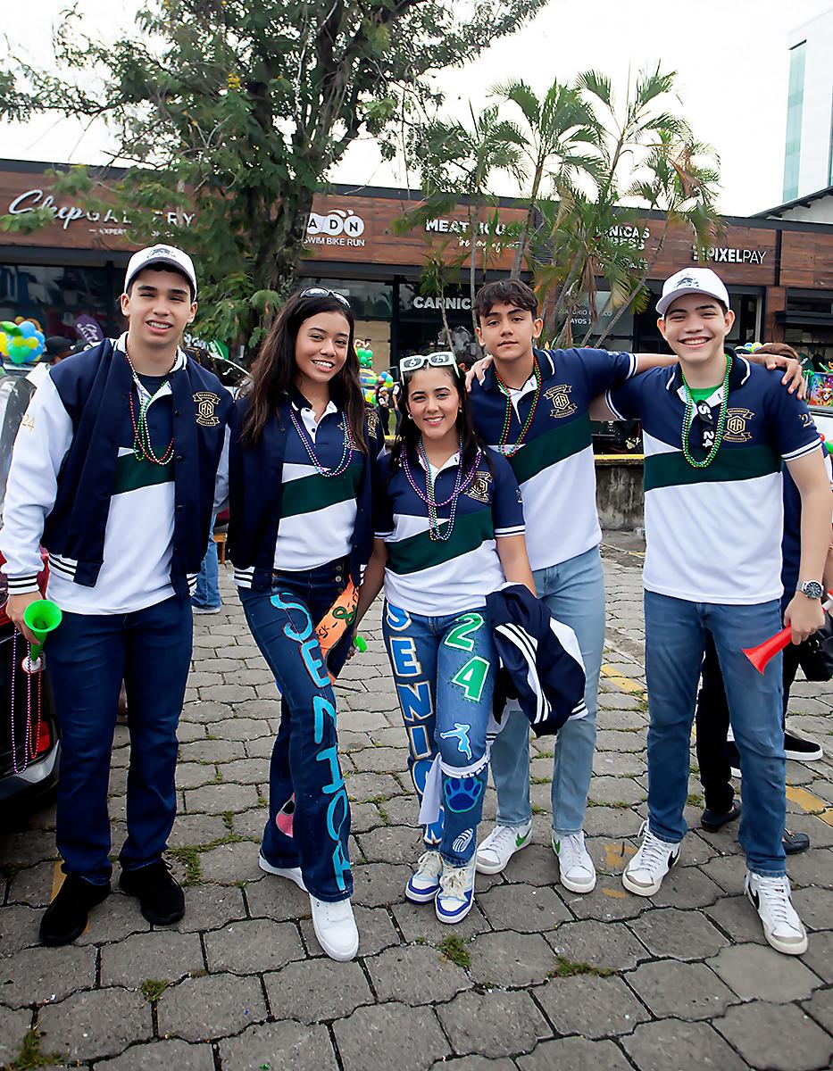 Leonardo Vásquez, Andrea Bardales, Isabella Valle, Daniel Zelaya y Said Napki.