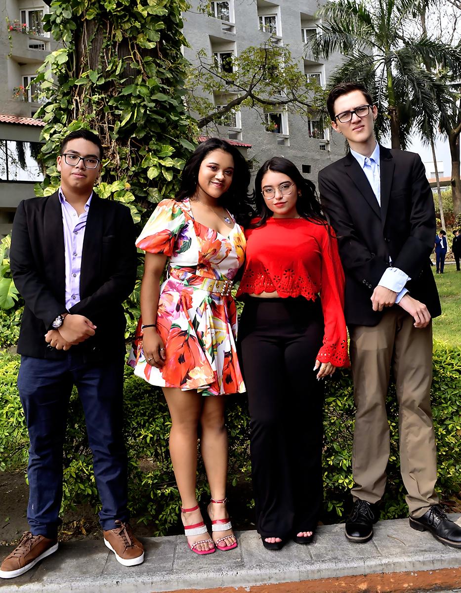 Eytan Pineda, Iris Melgar, Jensy Zeron y Gabriel Monzon.