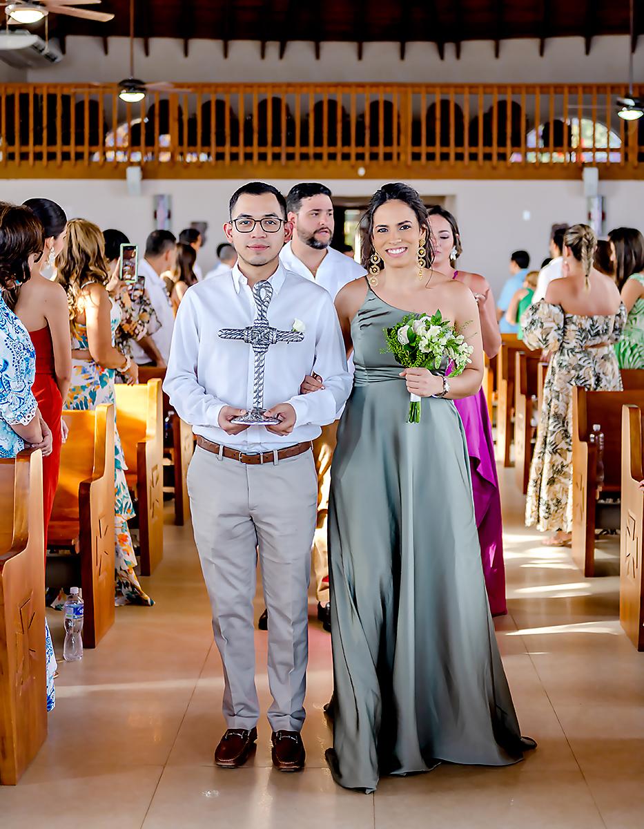 Carlos Martínez y Vivian Castillo.