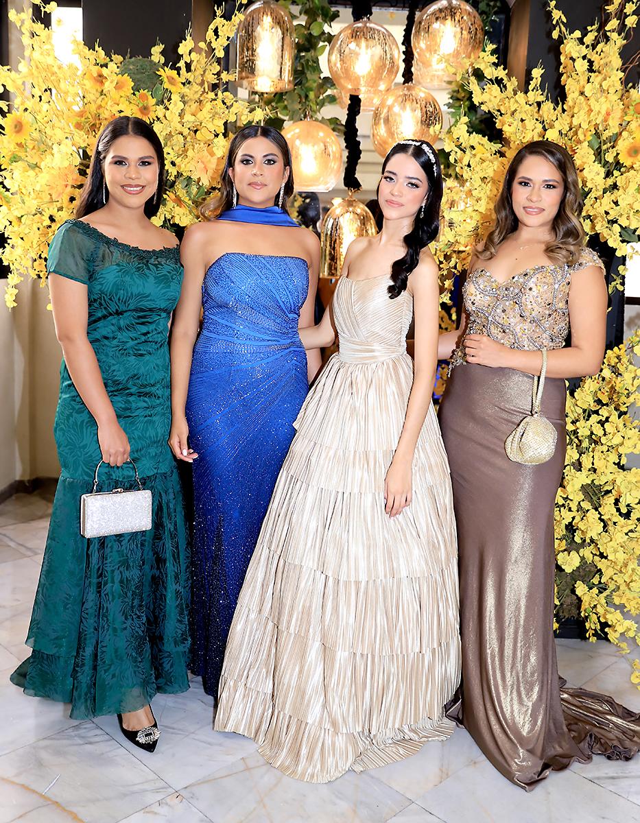 Invitados a la prom 2025 de la International School of Tegucigalpa