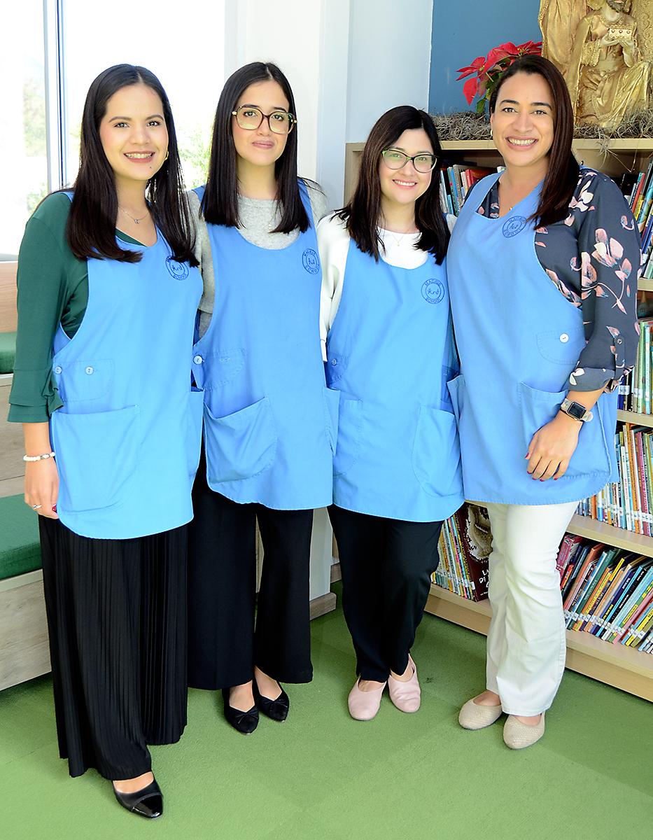 Nicole Andino, Irene Ramírez, Kira Andrews y Lidia Pérez
