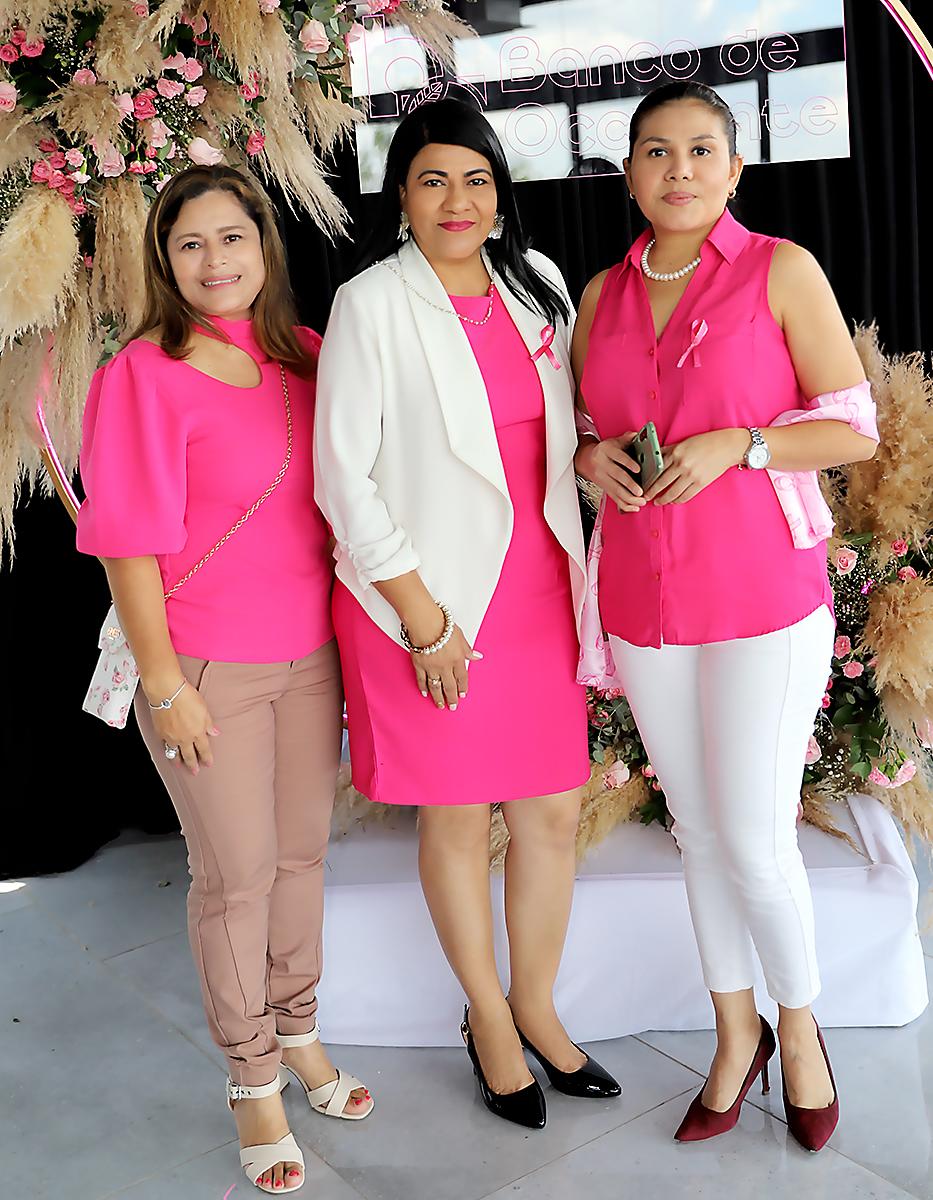 Amalia Alachán, Aracely Díaz y Rudy López.