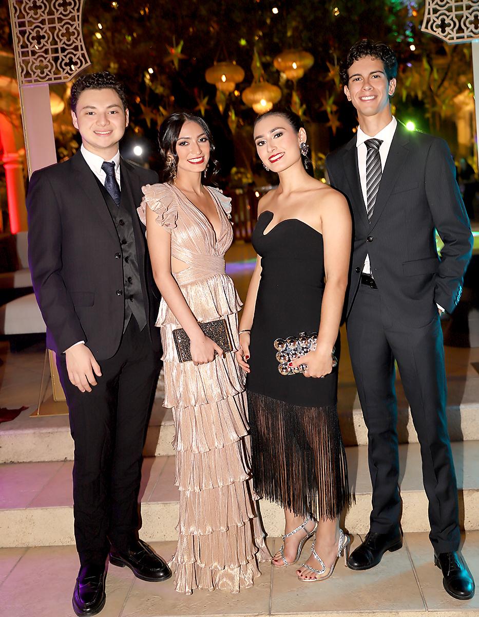José Miguel Segura, Victoria Salomón y Gustavo Lara.