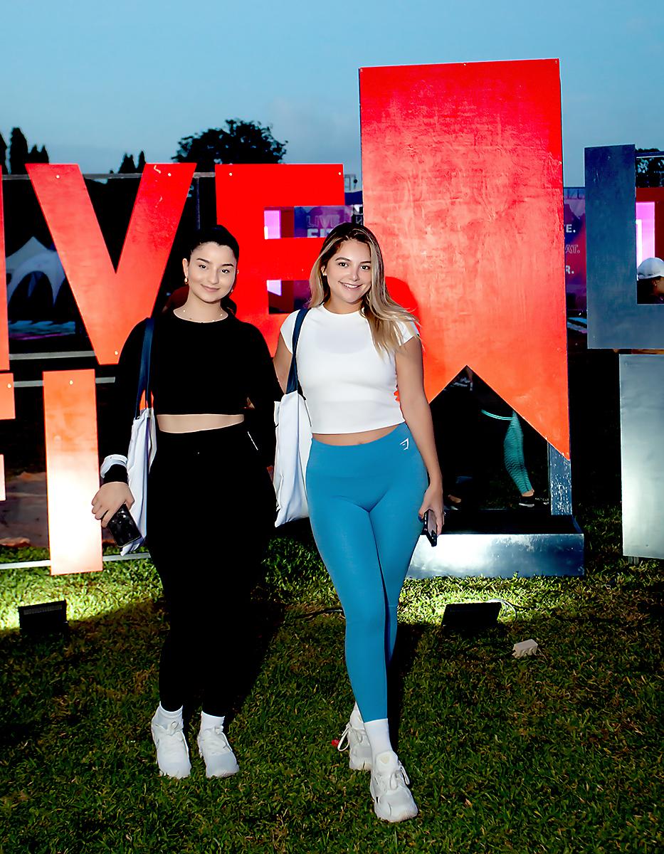 Jakee Santos y Sofía Pineda.