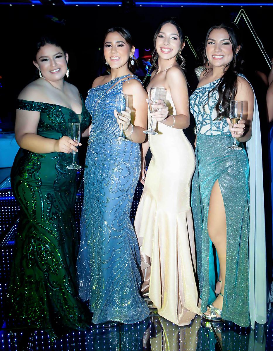 Andrea Dubón, Isabella Valle, Konny Dubón y Génesis Ríos.