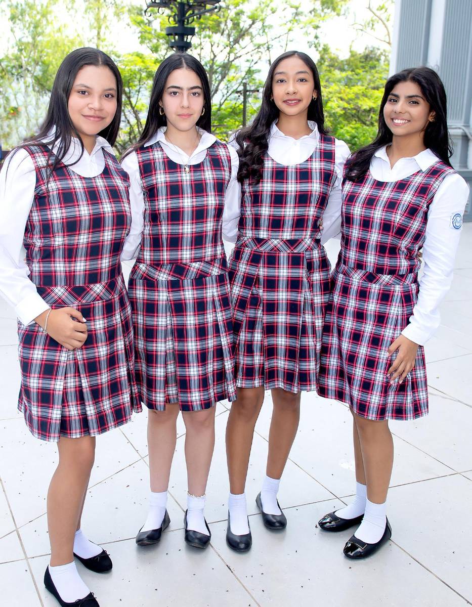 Misa de acción de gracias de la clase 2026 de Macris School