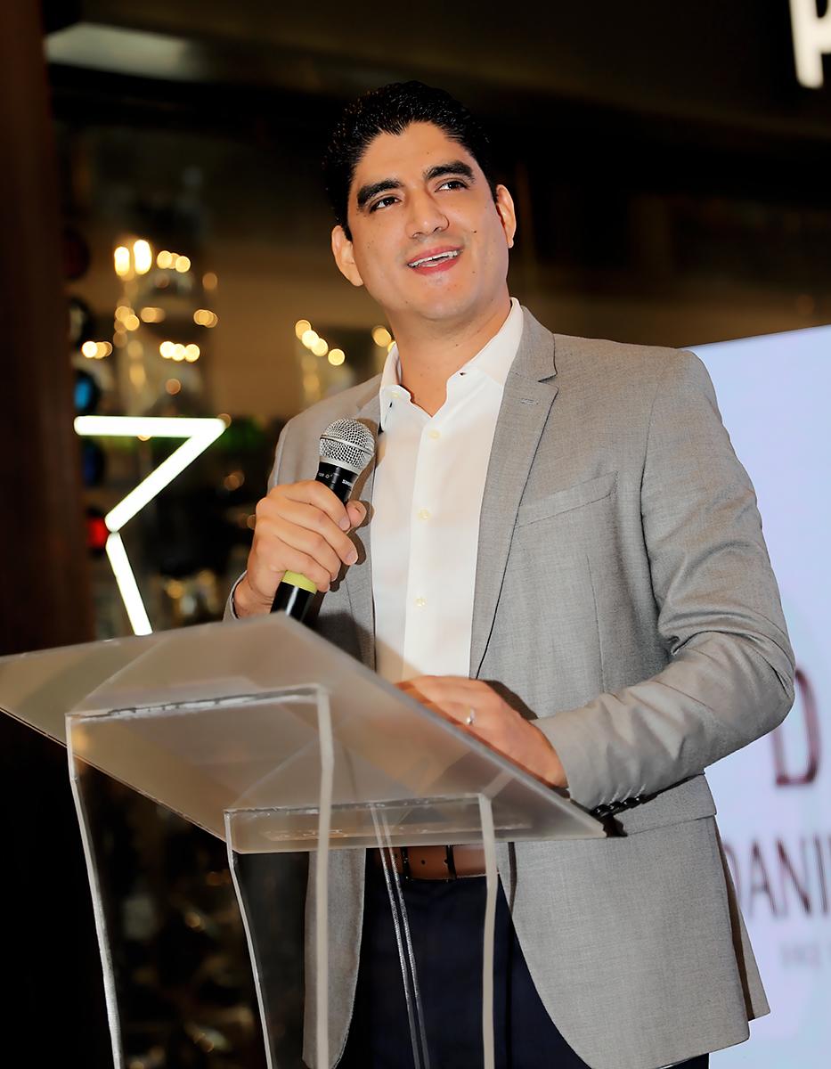 Esteban Martínez
