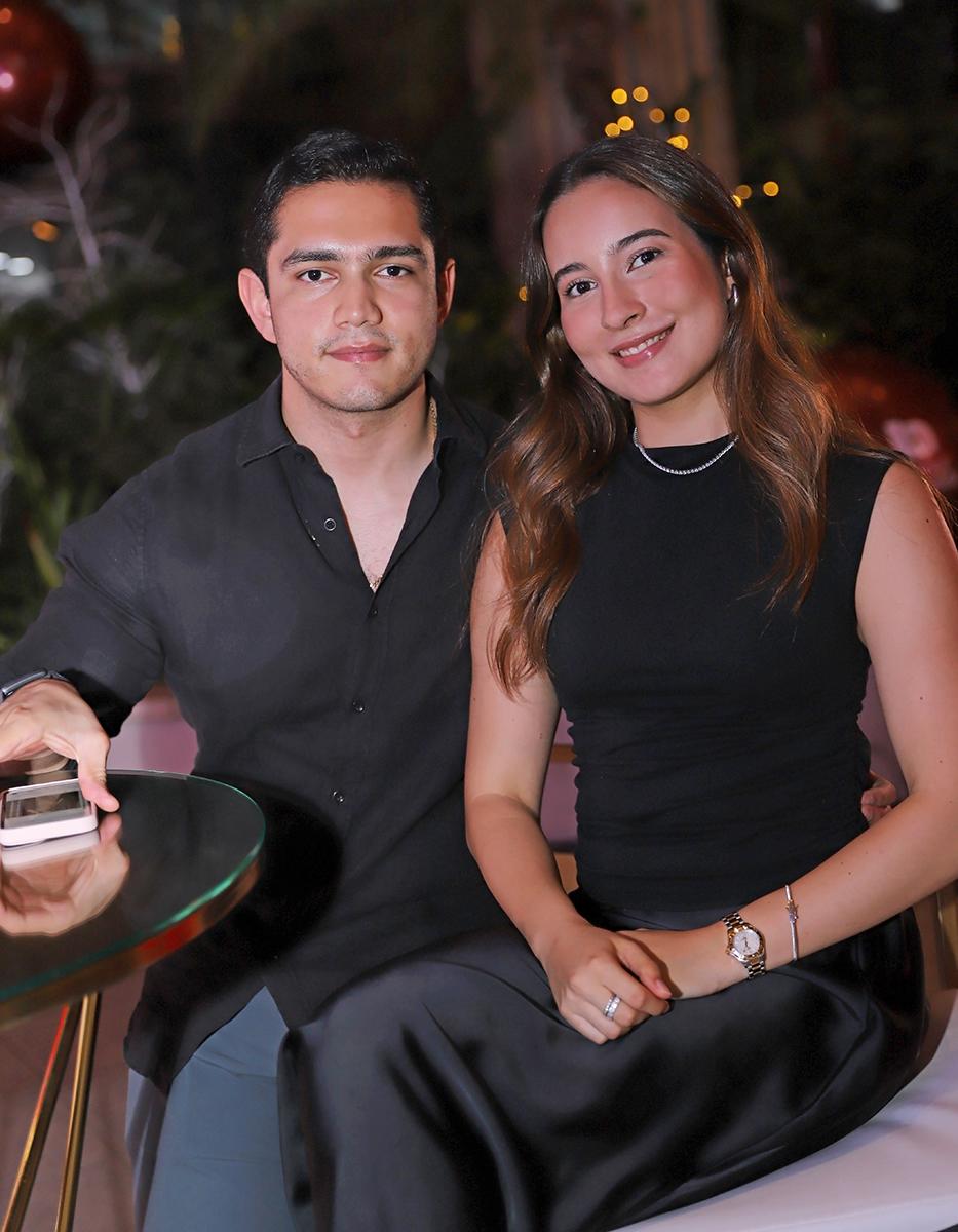 Christian Sierra y Daniela Fortín.
