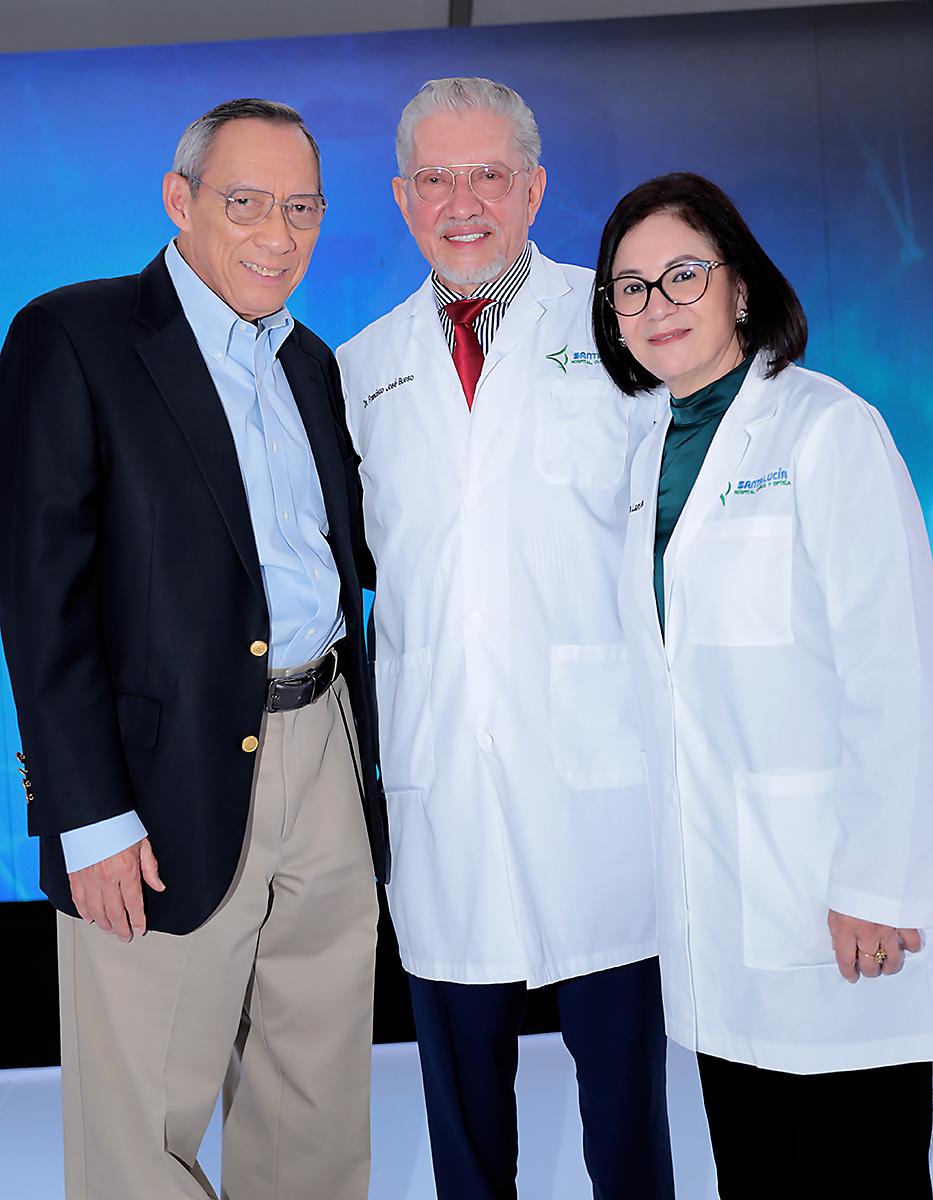 Rodrigo Wong Arévalo, Francisco José Bueso y Laura Nuñez. 