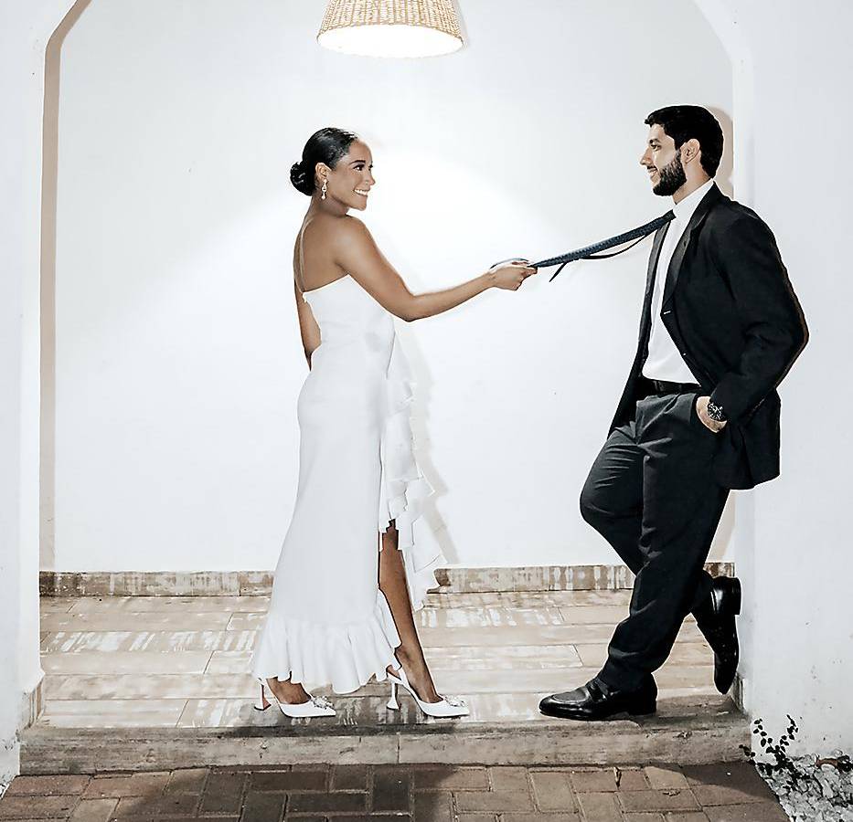 La boda civil de César Róbelo y Paulina González