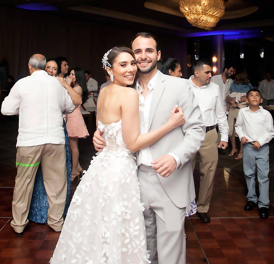 Boda civil de Faiz Andonie y Stephanie Dox