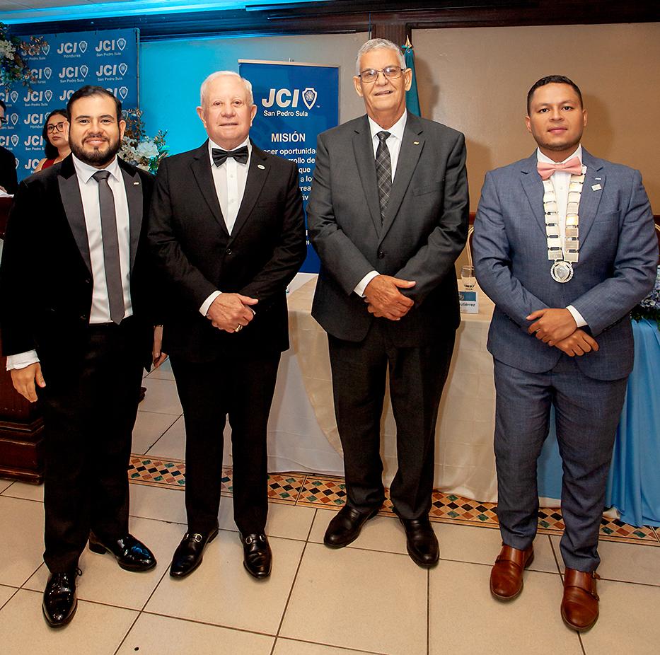 Lester Herrera, Roger Valladares, Juan Bendeck y Yorlin Hernández.
