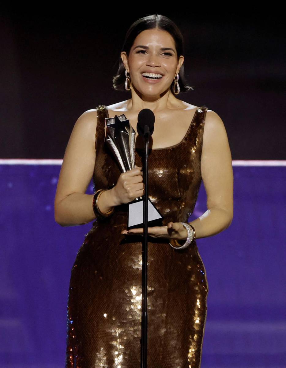 El emotivo discurso de America Ferrera en los Critics Choice Awards 2024