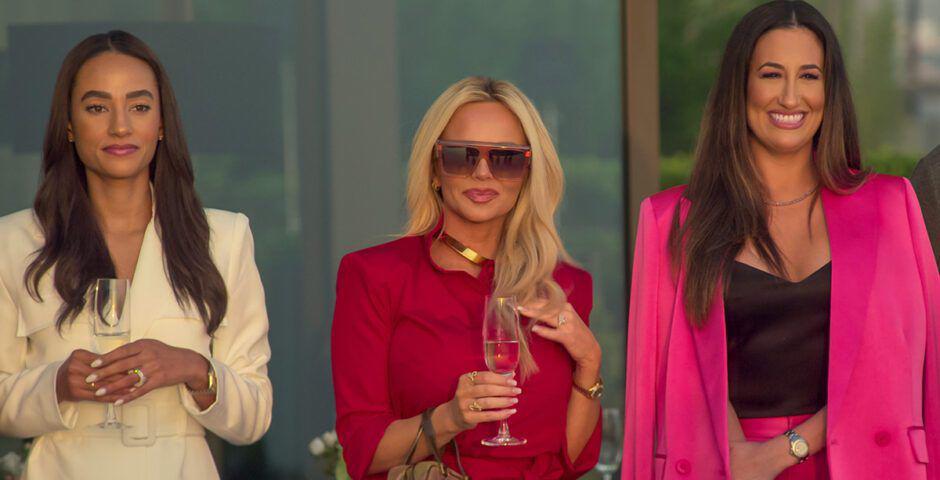Buying Beverly Hills: Temporada 2 - 22 de marzo. Vuelve el reality que retrata el particular mundo de los agentes y clientes de bienes raíces de lujo en la agencia de Mauricio Umansky en California.