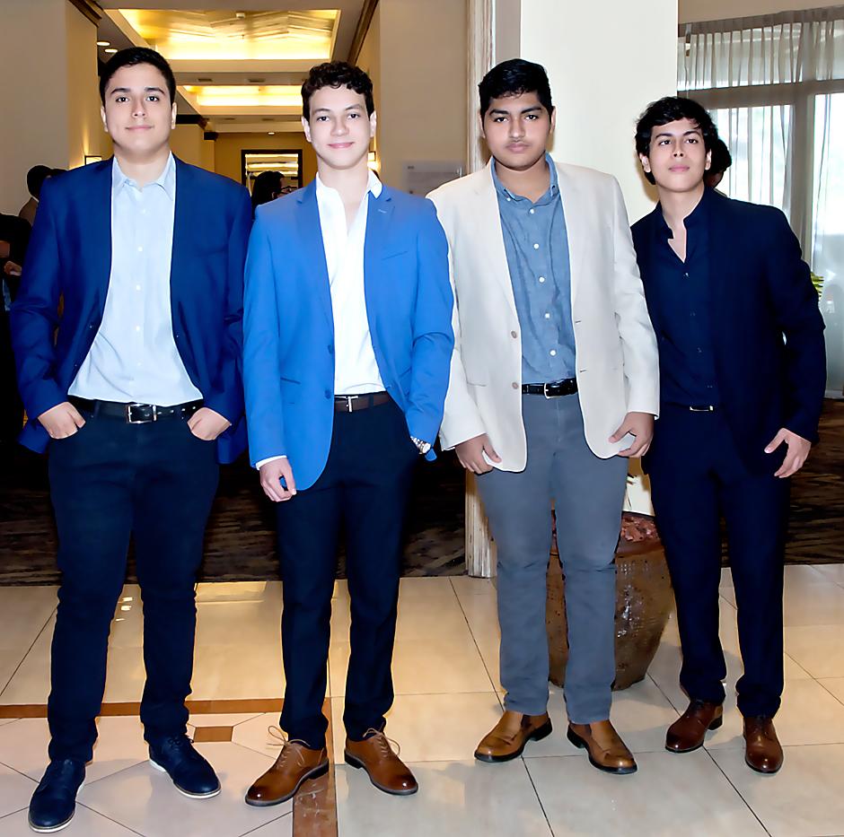 Carlos Molina, Emilio Ortiz, Henry Andino y Dylan Banegas.