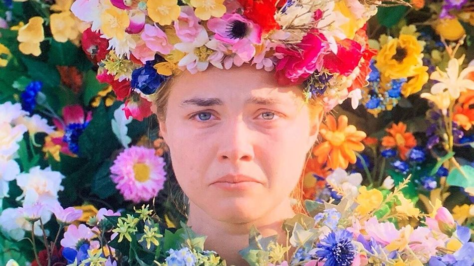 4. Florence PughPugh en <i>Midsommar</i> es, por decirlo claramente, transformador. Es de otro mundo. Domina la pantalla en todo momento. Tendrás miedo con ella. Llorarás con ella.