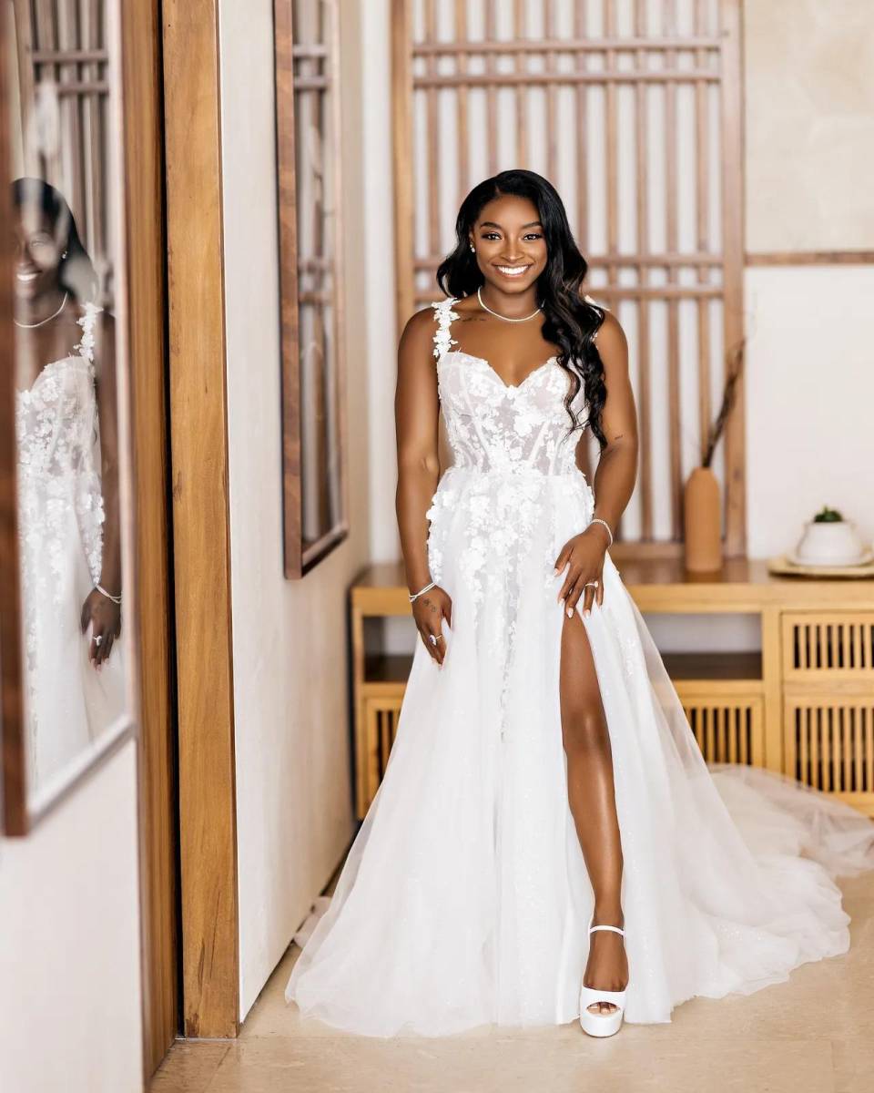 La novia eligió un vestido de Galia Lahav