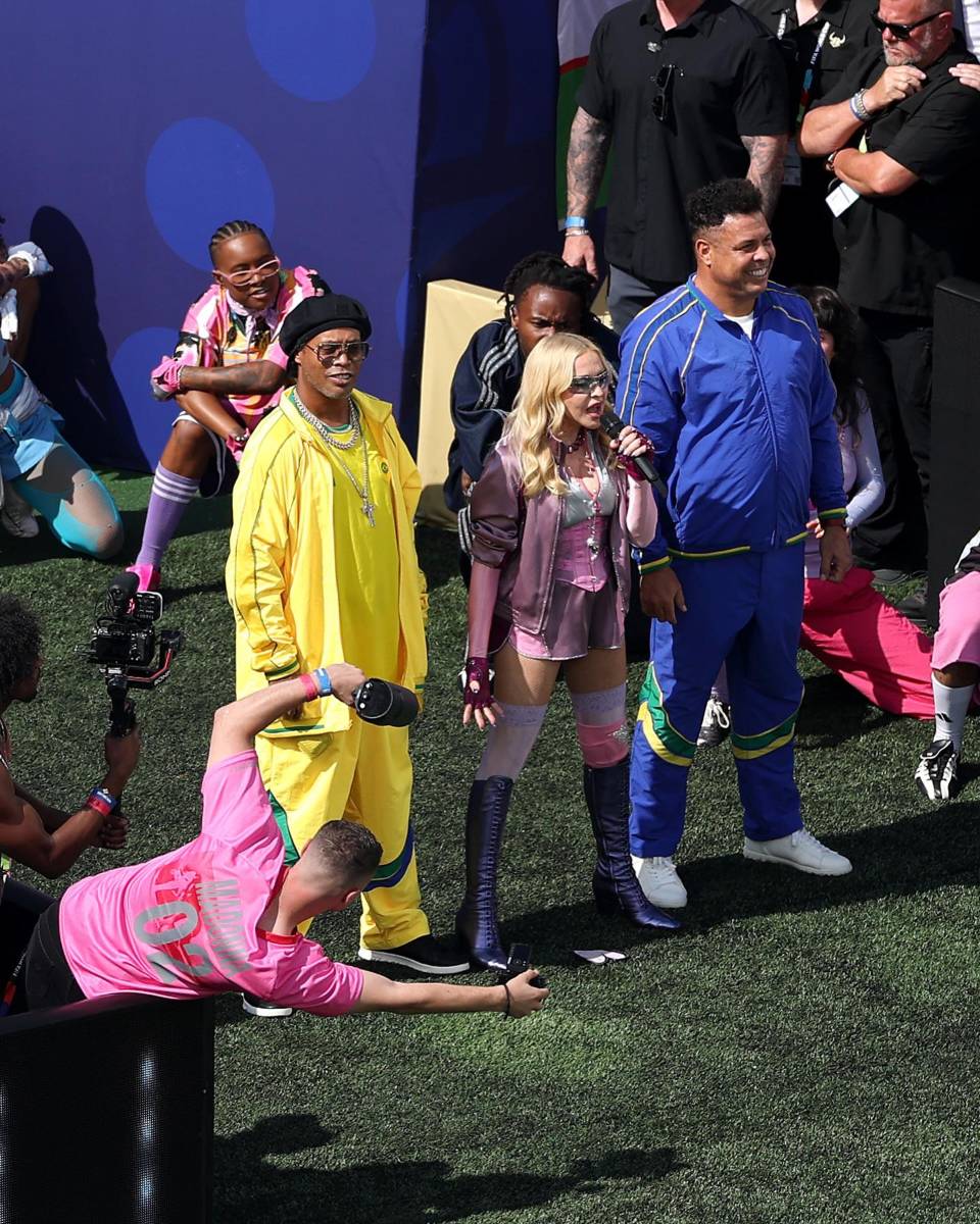 Ronaldinho, Madonna y Ronaldo.