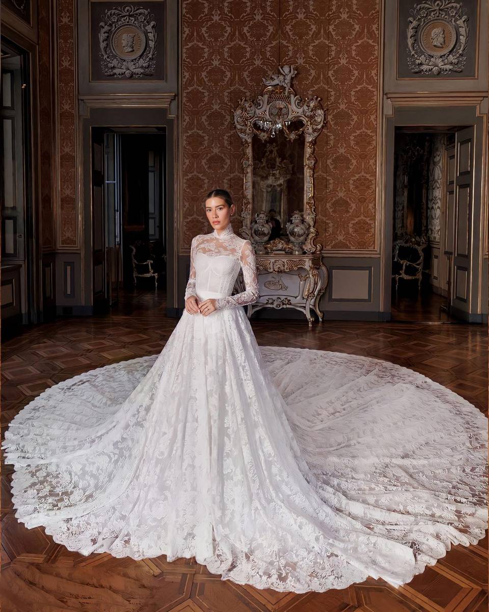 Los tres espectaculares vestidos de novia de Michelle Salas por Dolce &amp; Gabbana