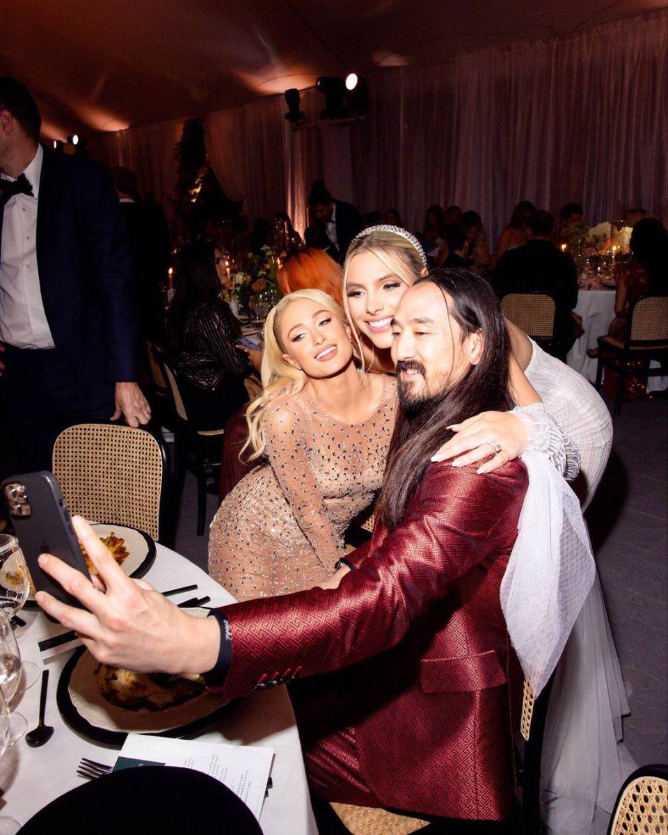 Paris Hilton y Steve Aoki.