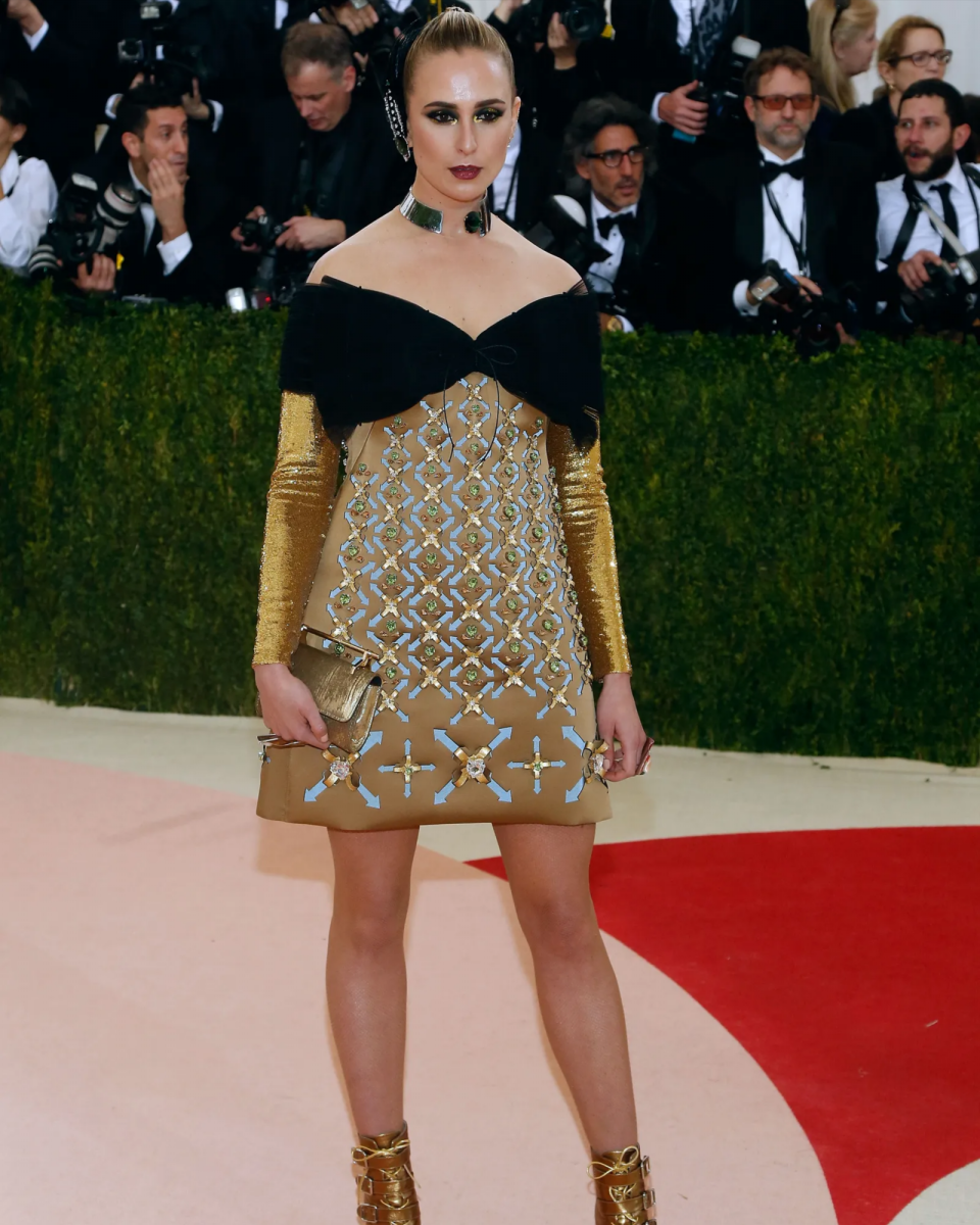 La princesa Elisabeth von Thurn und Taxis, usando un Mary Katrantzou. (2016)