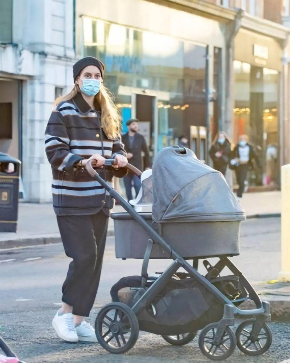 Sienna Mapelli Mozzi, hija de Beatriz, ocupa el puesto número 10. 