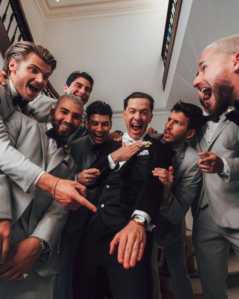 Twan, Manuel Turizo, Lorenzo Figueroa, William Weisslinger, Sebastián Yatra, Julian Turizo y Ricky Montaner.