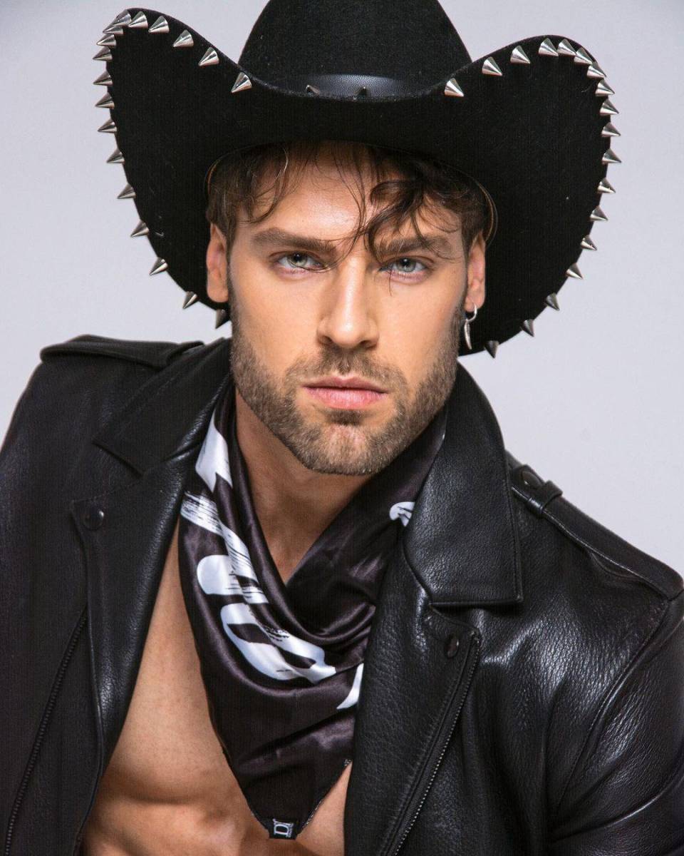 <i><b>Jorge Losa</b></i>Fue parte de “Las Estrellas Bailan en Hoy”. Al actor mexicano también se le puede encontrar en algunos capítulos de “La Rosa de Guadalupe”. Asimismo, participó en el reality “Show Guerreros”.