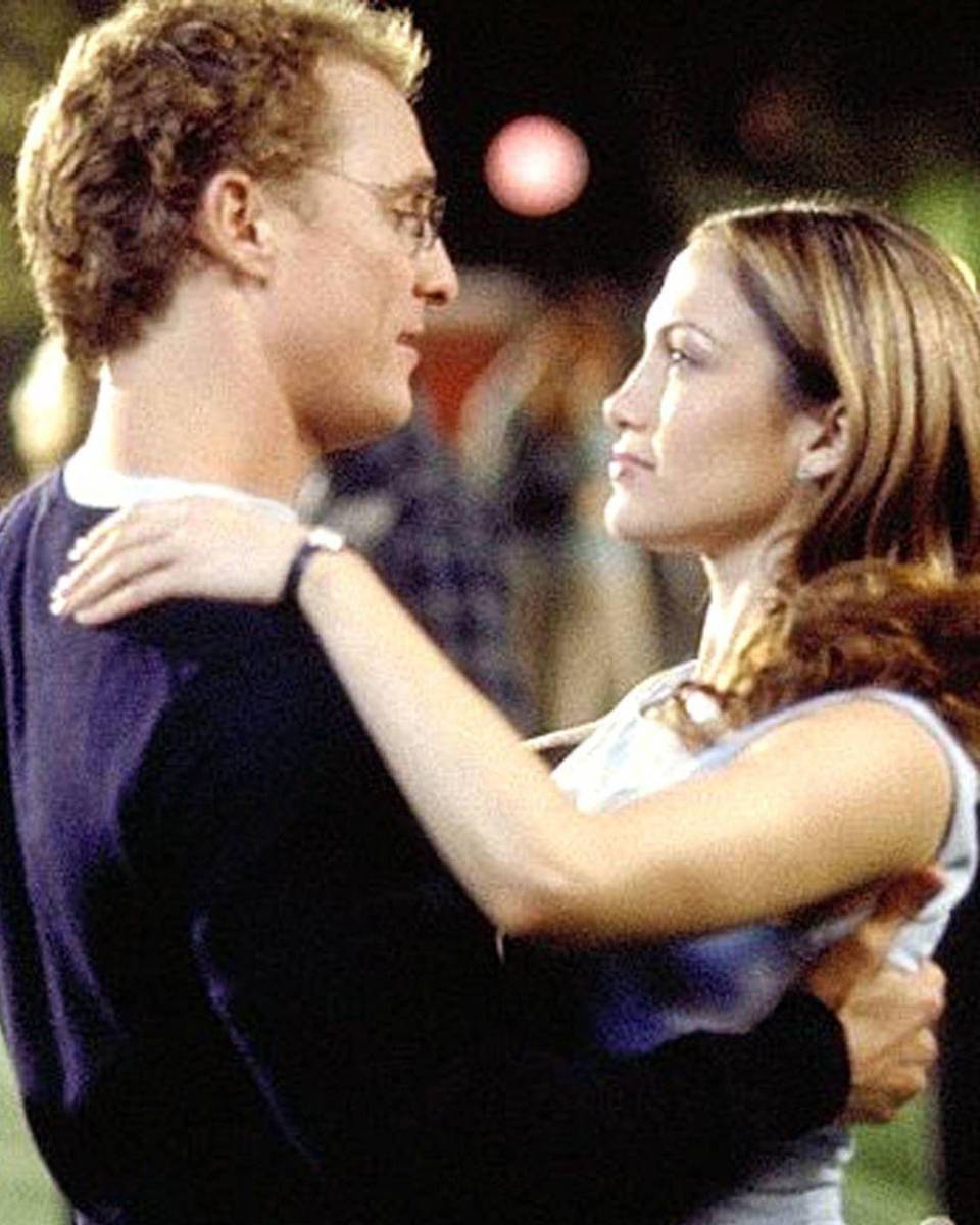 Experta en bodas (2001).