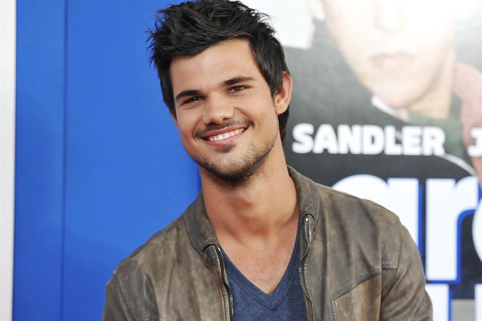 Taylor Lautner. Desapareció del radar, los poderosos de Hollywood consideraron que simplemente no tenía suficiente talento para seguir adelante.