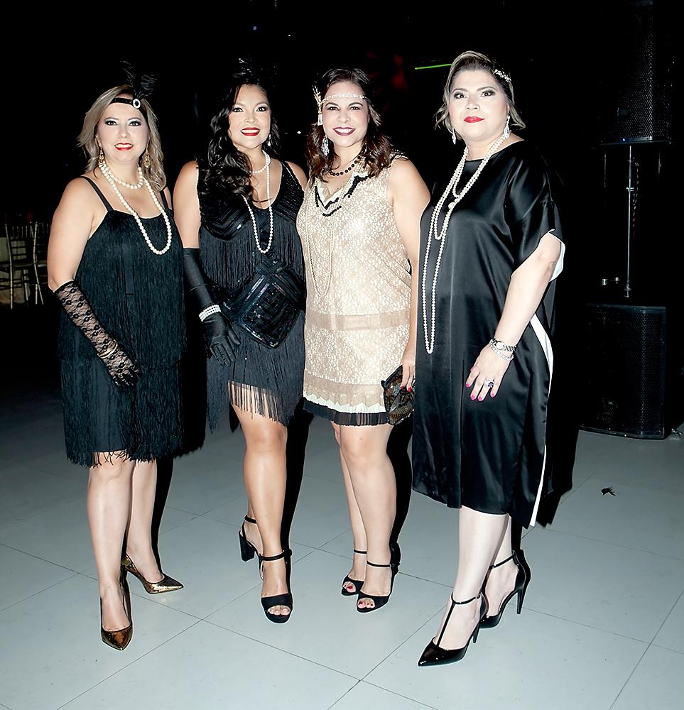 Sandra Matta, Karen Mármol, Dina Bendeck y Nicolle Ramos.