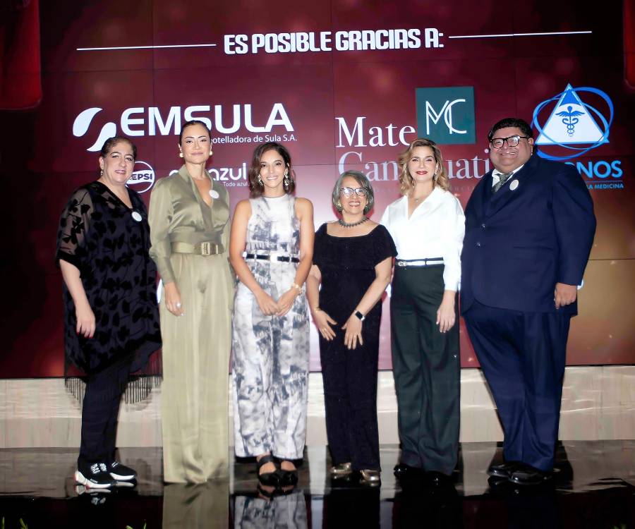 Mate Canahuati, Marcela Larach, Sandra Vélez, Ana Serrano, Karla Ayala y Camilo Mejía, miembros de la junta directiva de CREER.