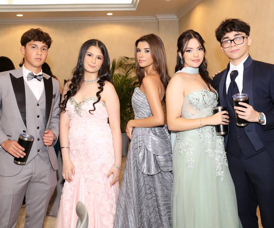 Así se vivió la fiesta de la prom night 2026 de los seniors de Hillcrest School una noche llena de emoción y alegría, donde disfrutaron de una velada junto a sus seres queridos y compañeros de generación.