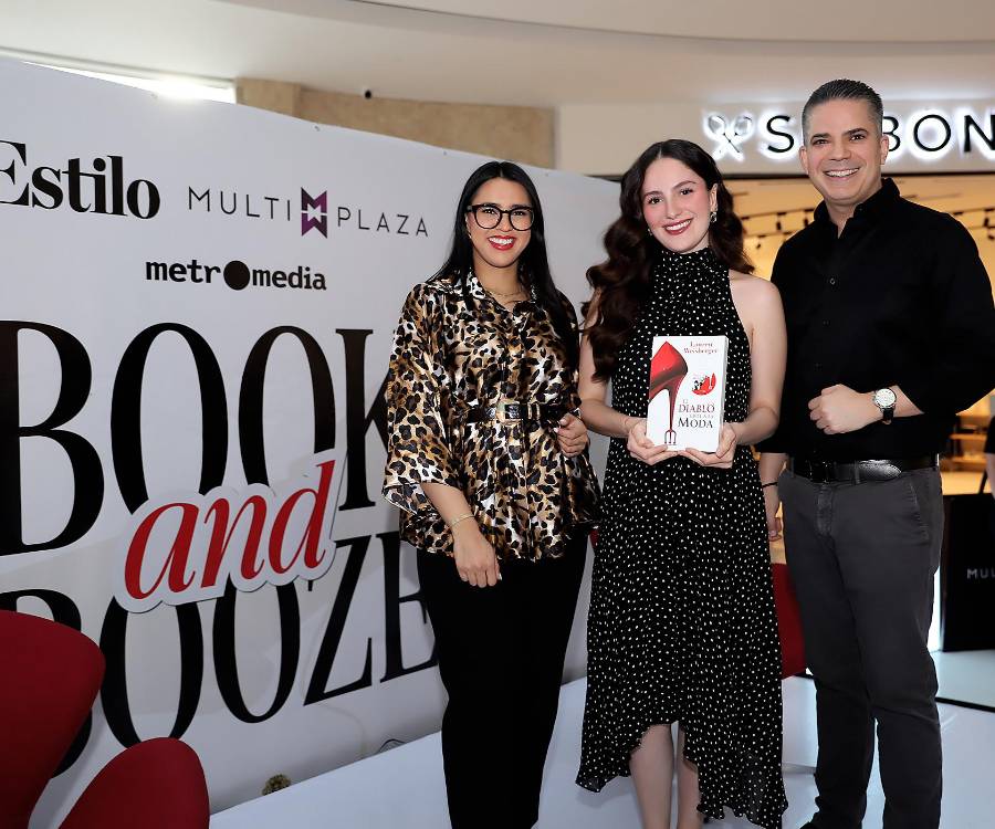 Revista Estilo, Multiplaza y Metromedia presentaron la quinta edición de Book n’ Booze, un encuentro que reunió a amantes de la lectura para inspirarse y conectar. En esta ocasión, Antonella Balleta guió la conversación alrededor del icónico libro The Devil Wears Prada, creando una experiencia única donde la pasión por los libros y la moda se encontraron.