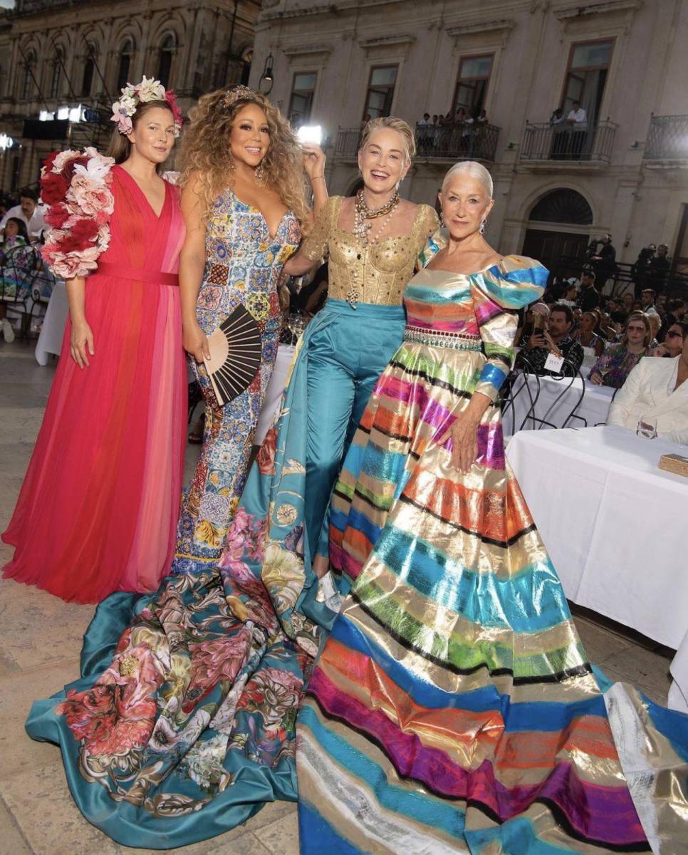 Sicilia se llenó de grandes estrellas de Hollywood para celebrar la presentación de la colección Alta Costura de Dolce &amp; Gabbana. Mariah Carey, Drew Barrymore, Helen Mirren y Anitta fueron algunas de las celebridades destacadas del show. 