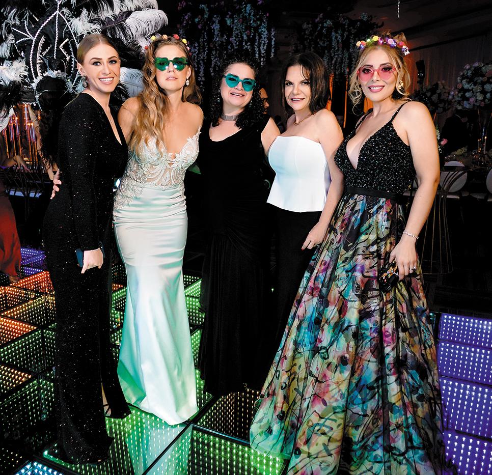 Mayte Elvir, Svitlana Skrypal, Fabiola Castejón, Daphne Sikaffy y Nelly Lobo Romero